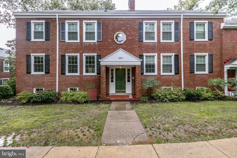 2983 Columbus St #A1, Arlington, VA 22206
