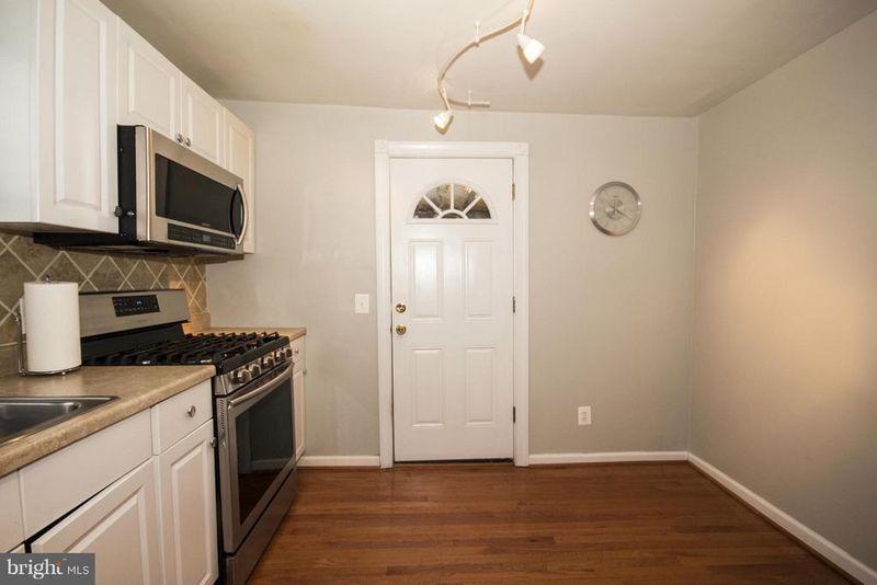 224 Cresswell Rd, Brooklyn Park, MD 21225