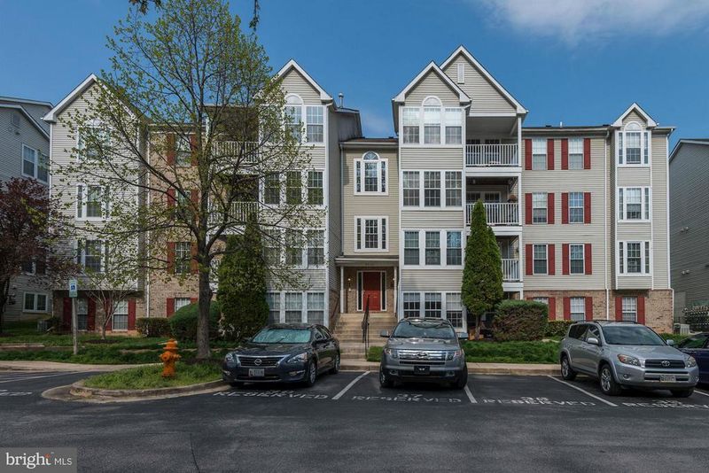 6320 Bayberry Ct #906, Elkridge, MD 21075
