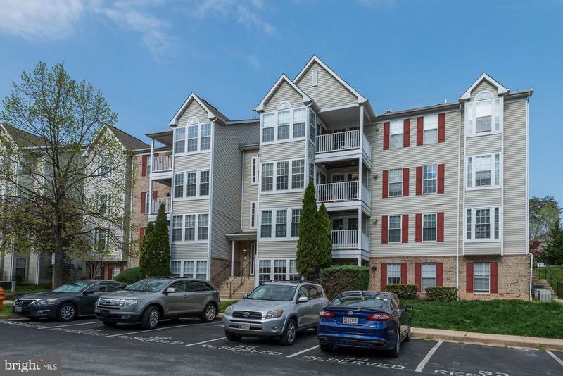6320 Bayberry Ct #906, Elkridge, MD 21075