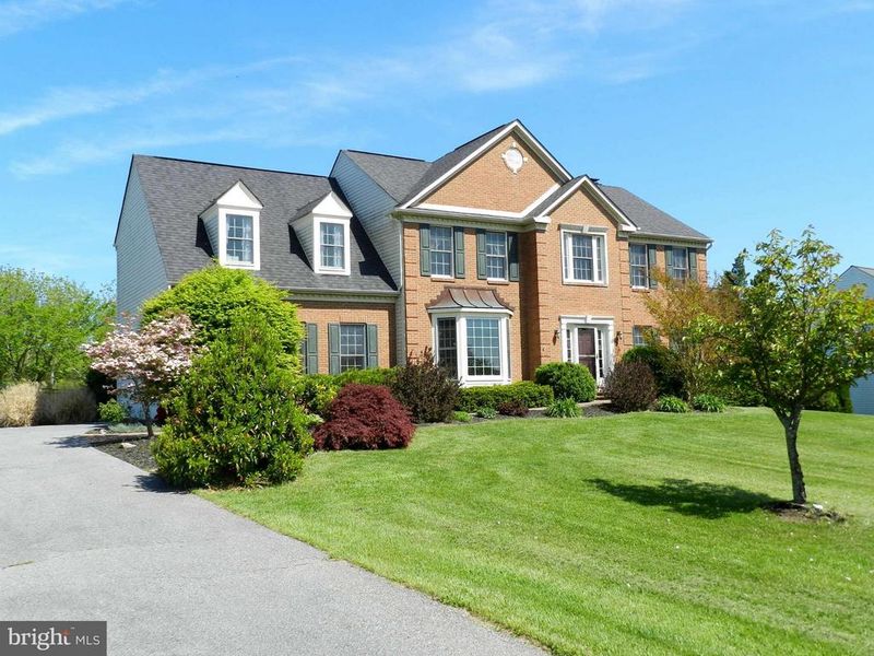 17013 Tom Fox Ave, Poolesville, MD 20837