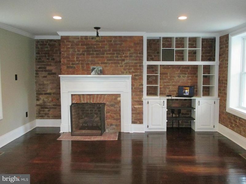 116 Main St E, Burkittsville, MD 21718
