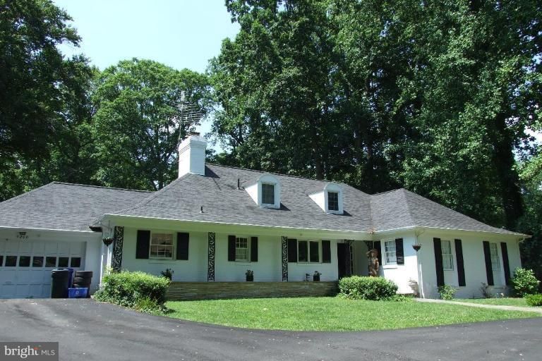 9200 Burning Tree Rd, Bethesda, MD 20817