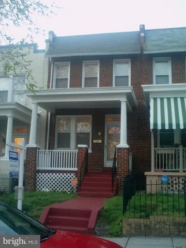 1946 Bennett Pl NE, Washington, DC 20002