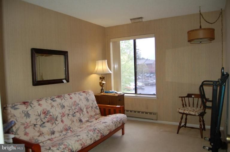 15316 Pine Orchard Dr #82-2E, Silver Spring, MD 20906