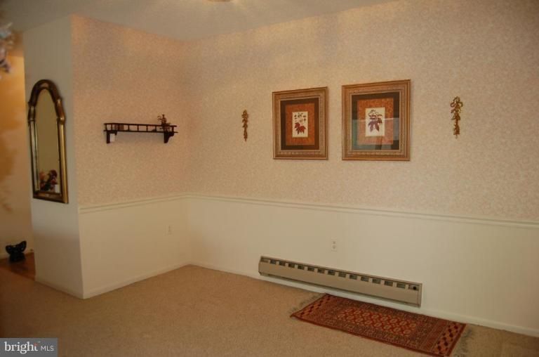 15316 Pine Orchard Dr #82-2E, Silver Spring, MD 20906