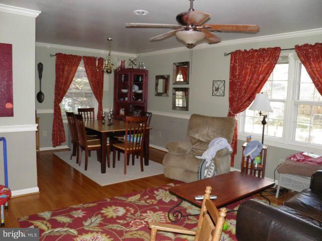 9504 Dublin Dr, Manassas, VA 20109