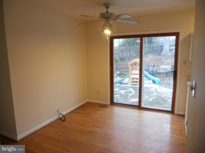 180 Southdown Rd, Edgewater, MD 21037