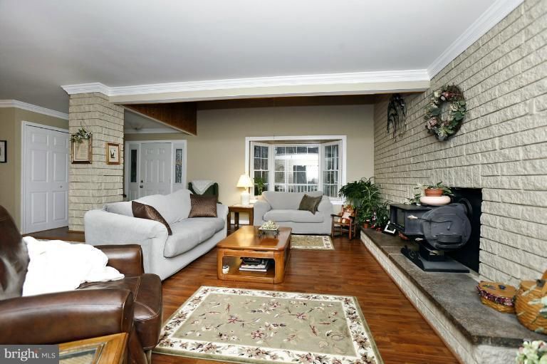 1428 Grimm Rd, Severn, MD 21144
