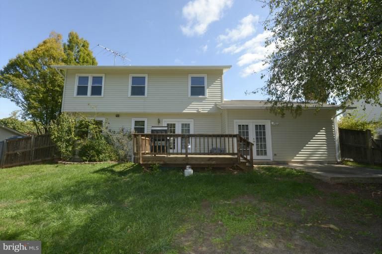 9054 Park Ave, Manassas, VA 20110