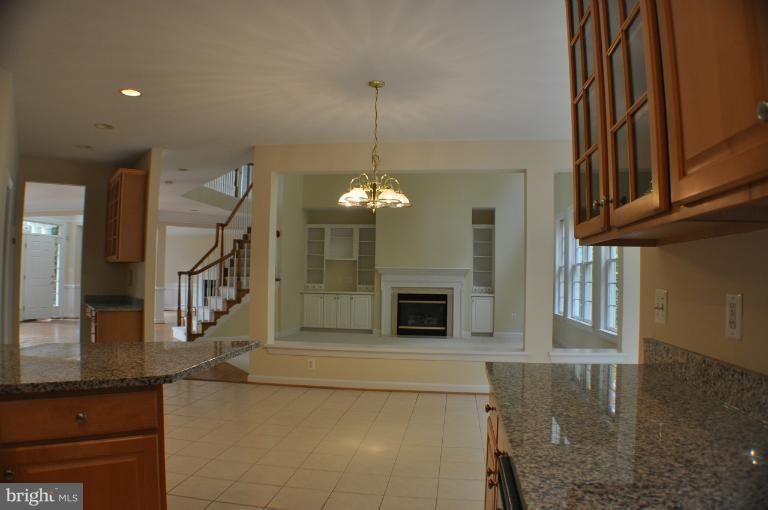 7420 Spring Summit Rd, Springfield, VA 22150
