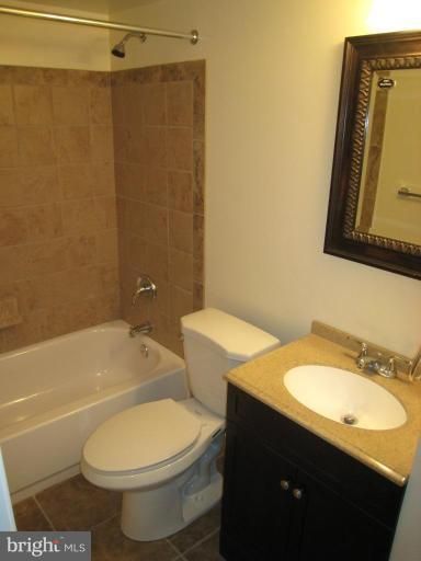 525 Birchleaf Ave, Capitol Heights, MD 20743