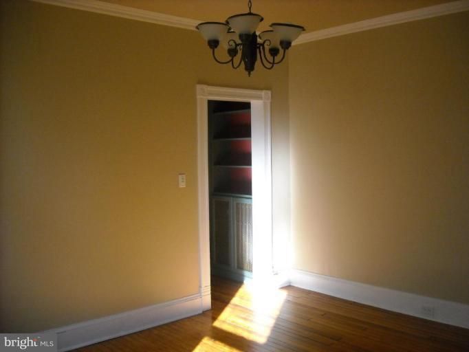 324 3rd St E, Frederick, MD 21701