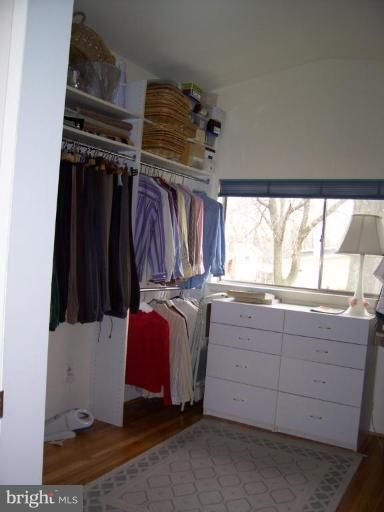 912 Hyde Rd, Silver Spring, MD 20902