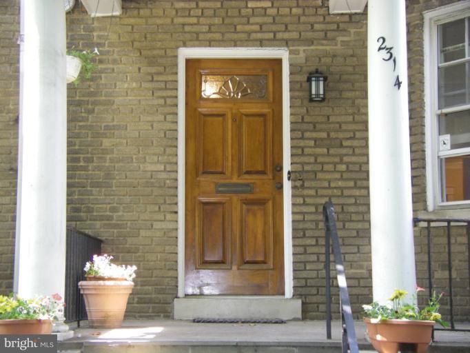 2314 Ashmead Pl NW, Washington, DC 20009