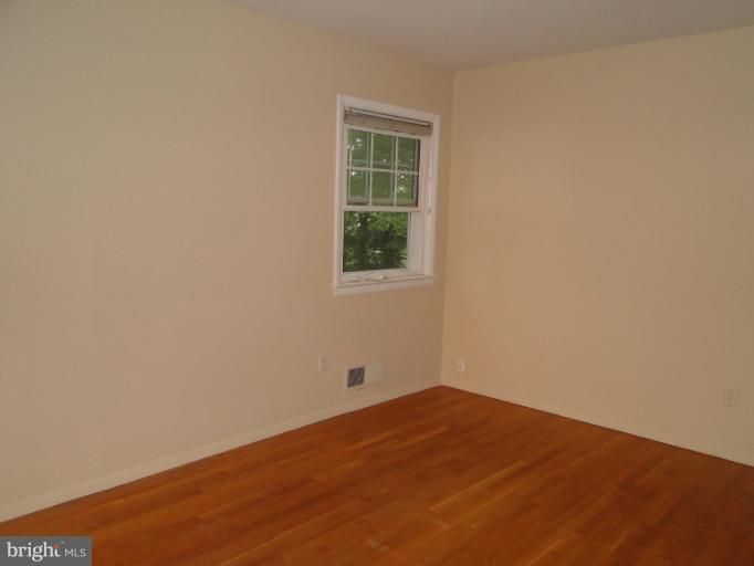 12740 Middlevale Ln, Silver Spring, MD 20906