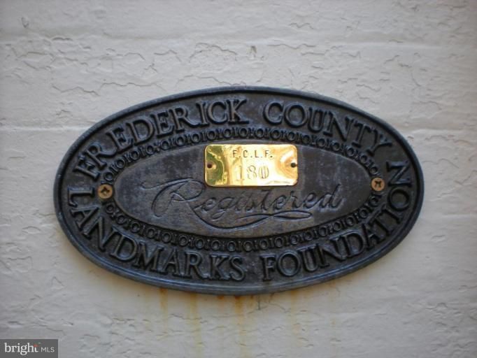 34 3rd St E, Frederick, MD 21701