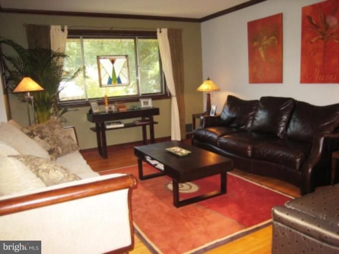 1309 Downs Dr, Silver Spring, MD 20904