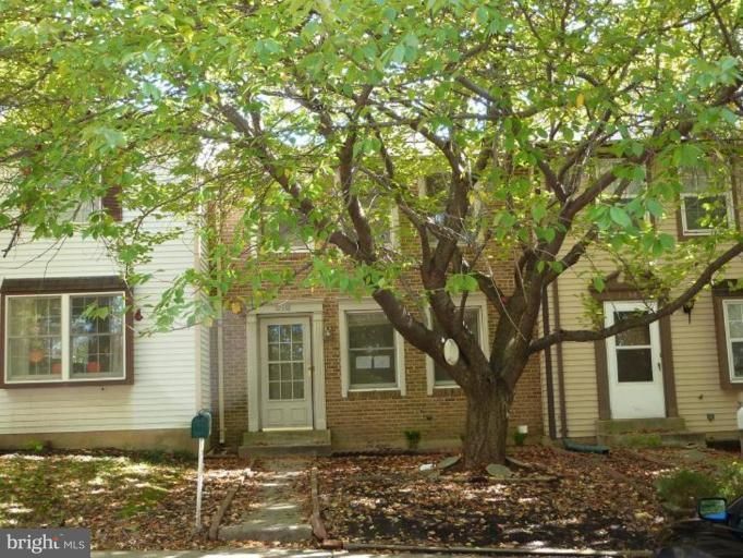 10338 Apple Ridge Rd, Gaithersburg, MD 20886