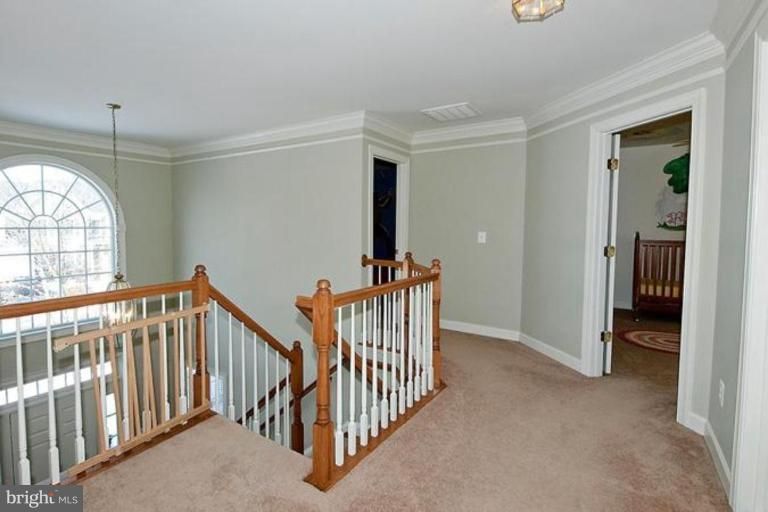 47581 Griffith Pl, Potomac Falls, VA 20165