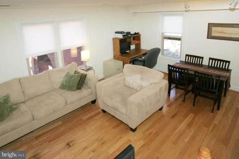1459 A St NE #B, Washington, DC 20002