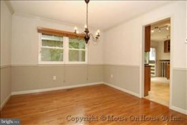 1826 Post Oak Trl, Reston, VA 20191