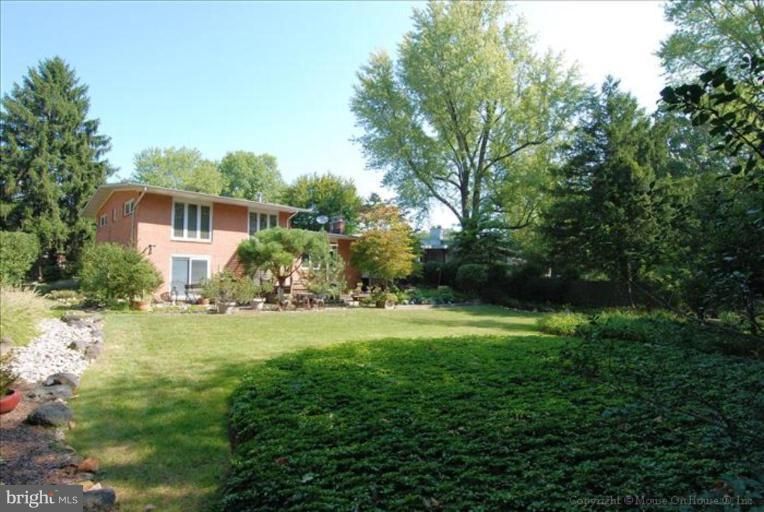 1641 Wrightson Dr, Mclean, VA 22101