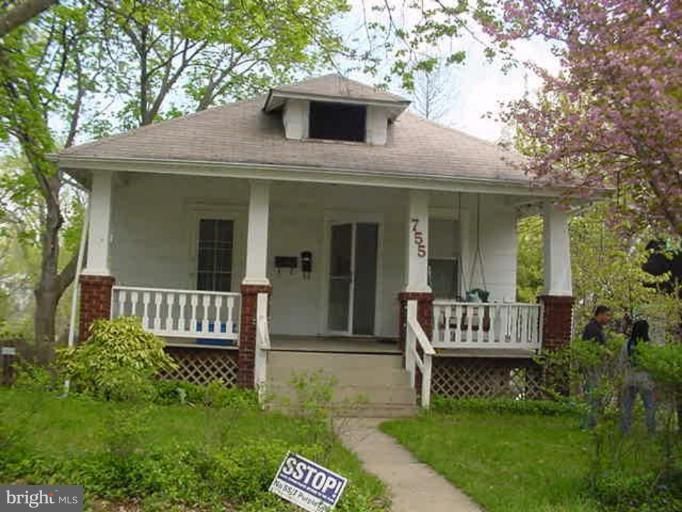 755 Silver Spring Ave, Silver Spring, MD 20910