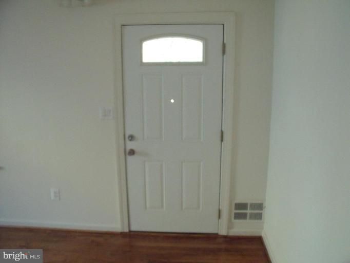 1616 Neely Rd, Silver Spring, MD 20903