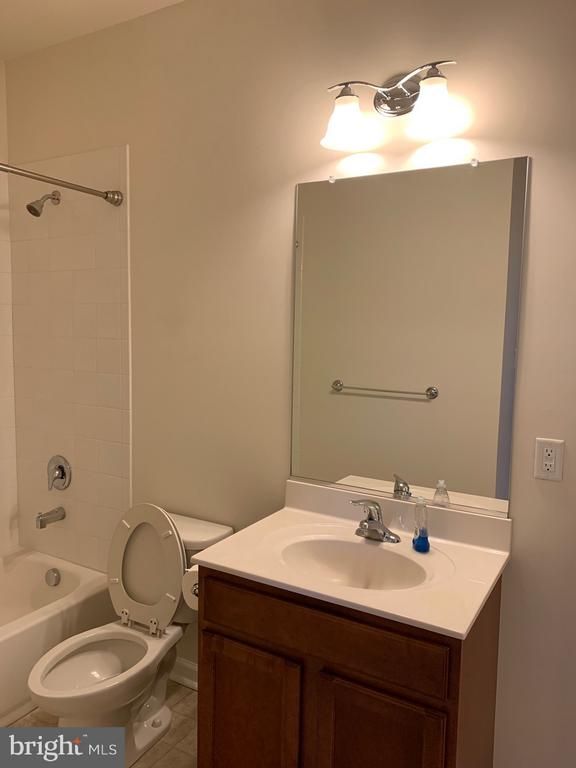 3568 Worthington Blvd #301, Frederick, MD 21704
