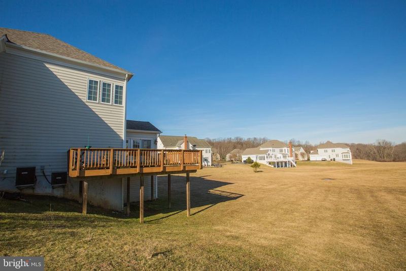 1411 Meadowsweet Dr, Sandy Spring, MD 20860