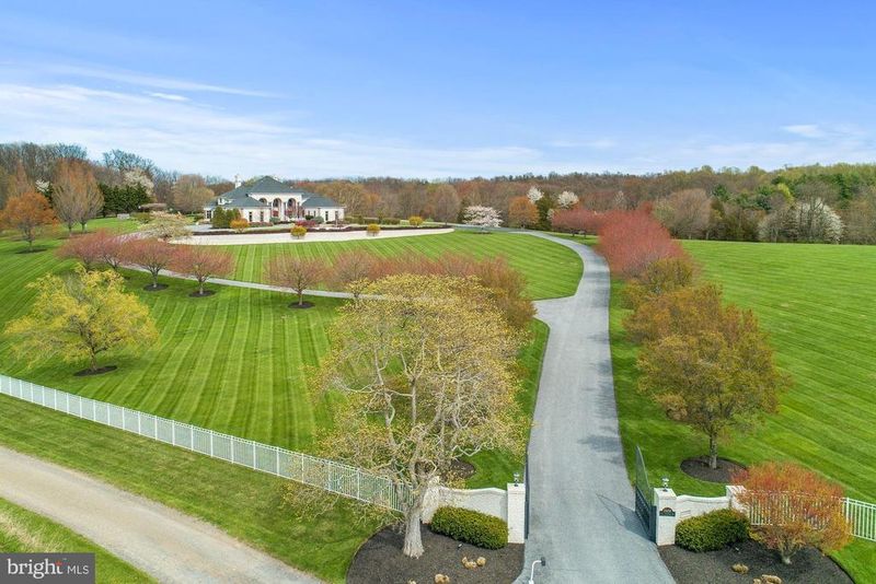 13156 Old Annapolis Rd, Mount Airy, MD 21771