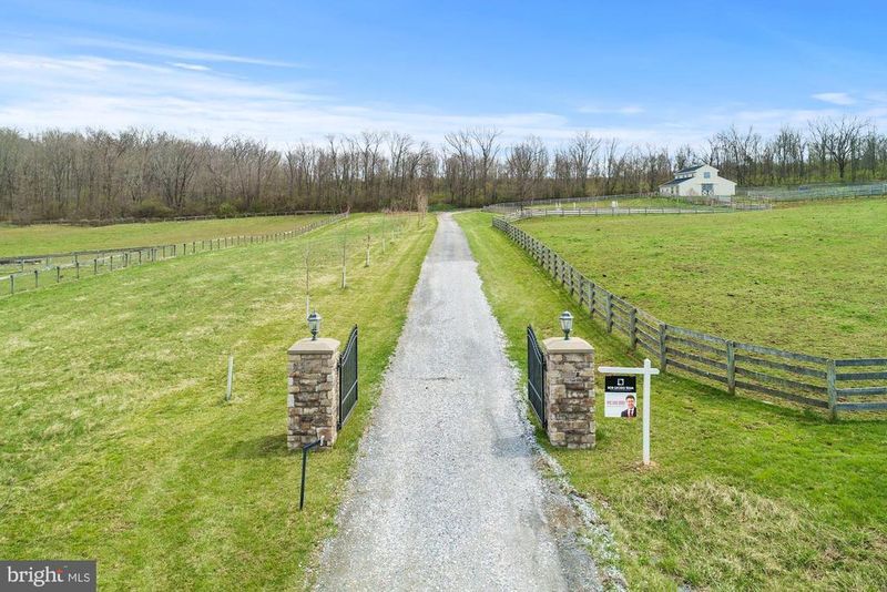 9219 Bessie Clemson Rd, Union Bridge, MD 21791