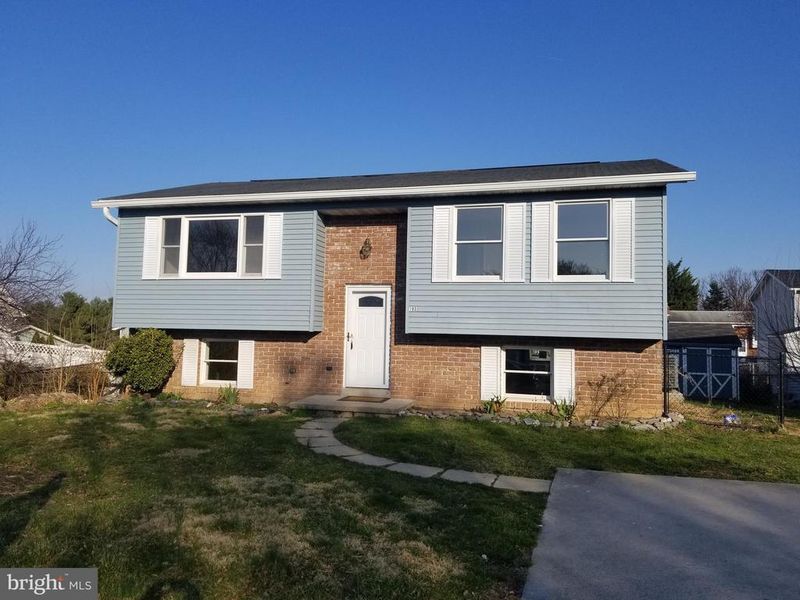 103 West Rd, Mt Airy, MD 21771