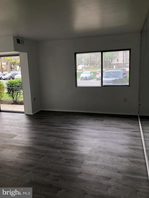 3800 Bel Pre Rd #4-4, Silver Spring, MD 20906