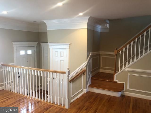 9655 Eaton Woods Pl, Lorton, VA 22079