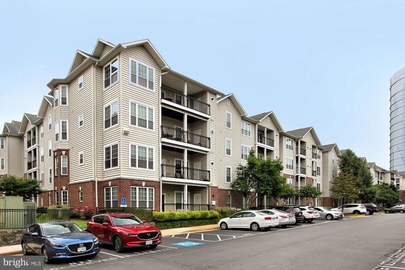 1530 Spring Gate Dr #9221, Mclean, VA 22102