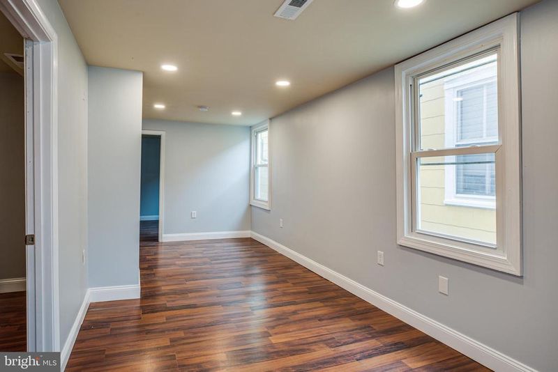 269 Fourth Ave, Quantico, VA 22134