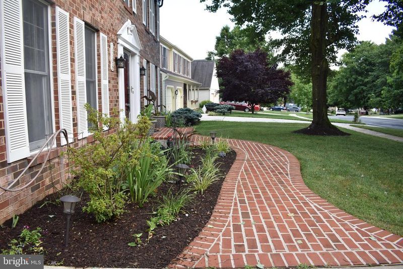 1908 Middlebridge Dr, Silver Spring, MD 20906