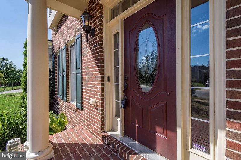 10838 Constitution Dr, Waldorf, MD 20603