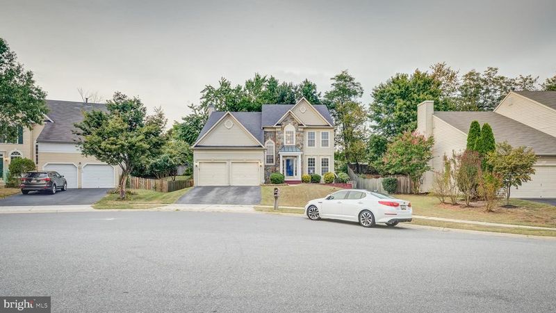 126 Farmbrook Ln, Hanover, MD 21076