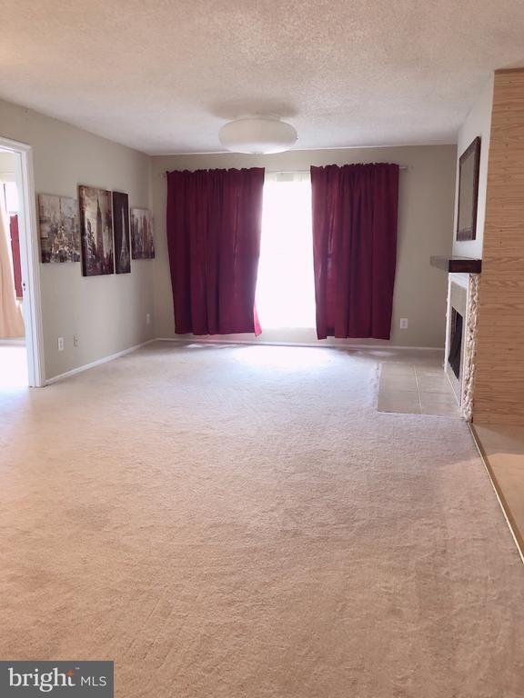 1118 Huntmaster Ter NE #202, Leesburg, VA 20176