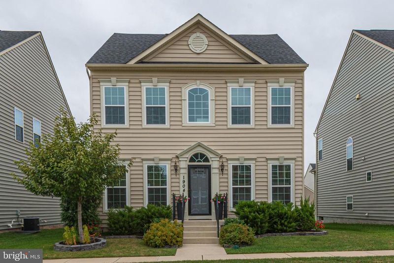 1904 Regiment Way, Frederick, MD 21702