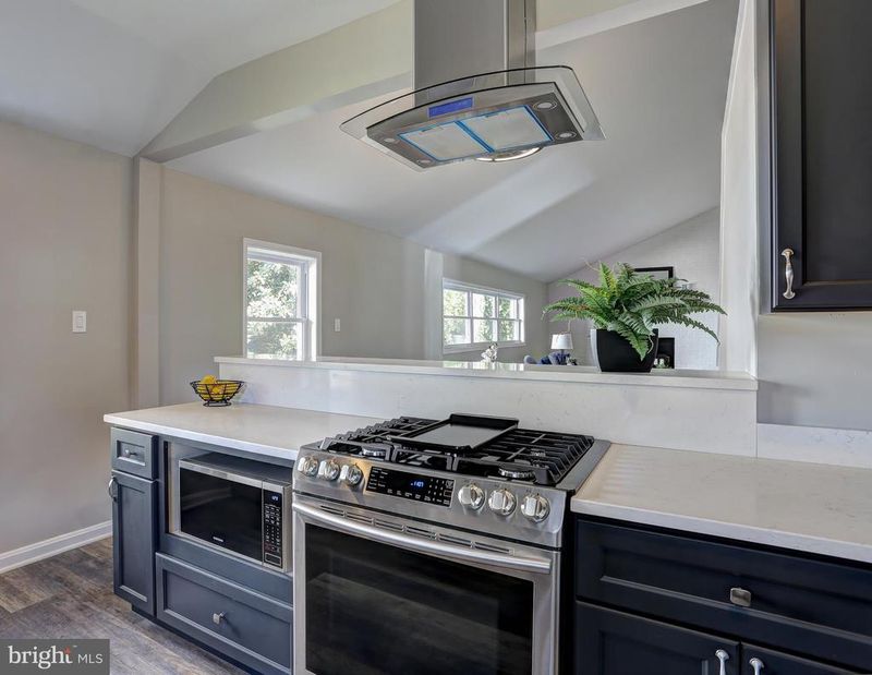 1101 Dale Dr, Silver Spring, MD 20910