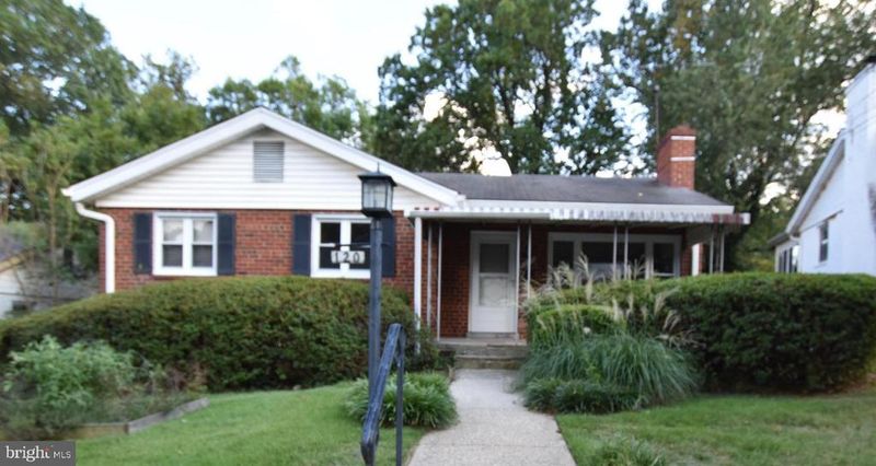 120 Fleetwood Ter, Silver Spring, MD 20910