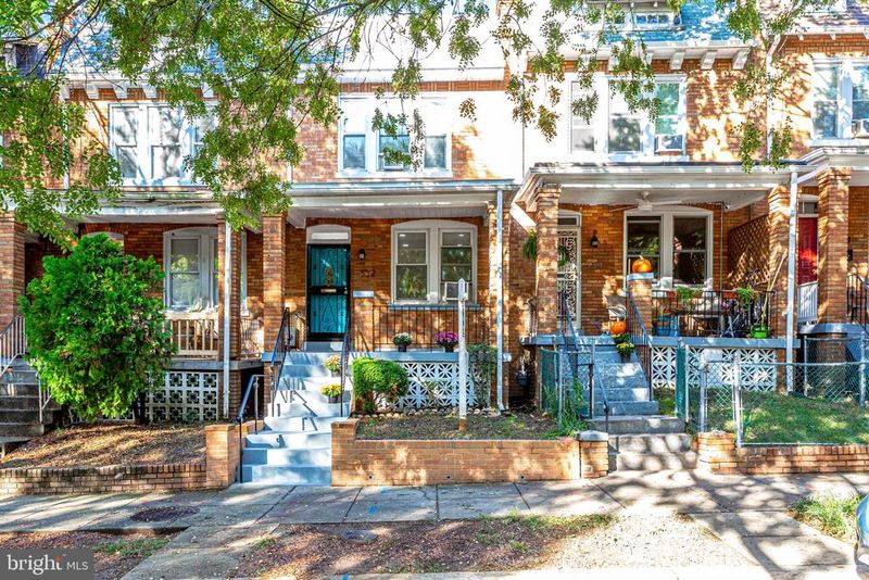 532 23rd Pl NE, Washington, DC 20002