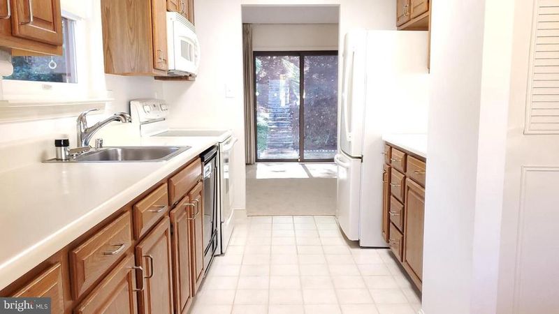 1105 Rosemere Ave, Silver Spring, MD 20904