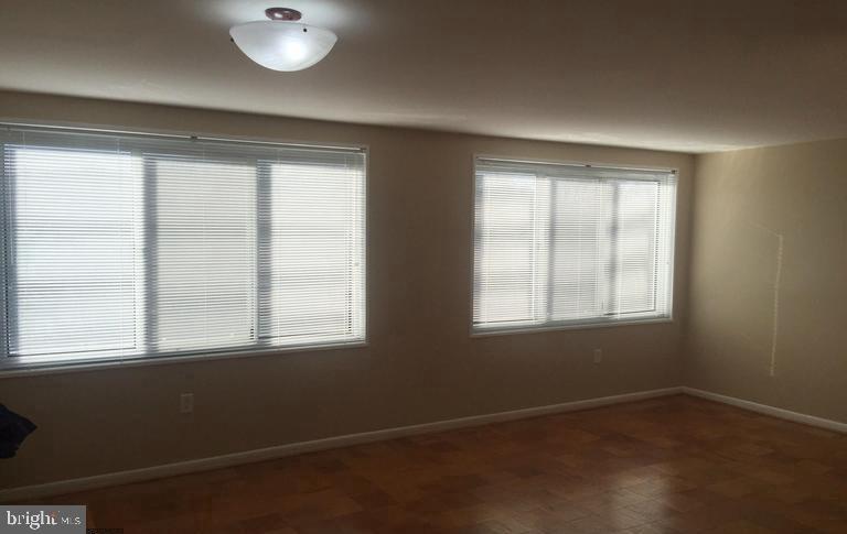 10201 Grosvenor Pl #1123, Rockville, MD 20852