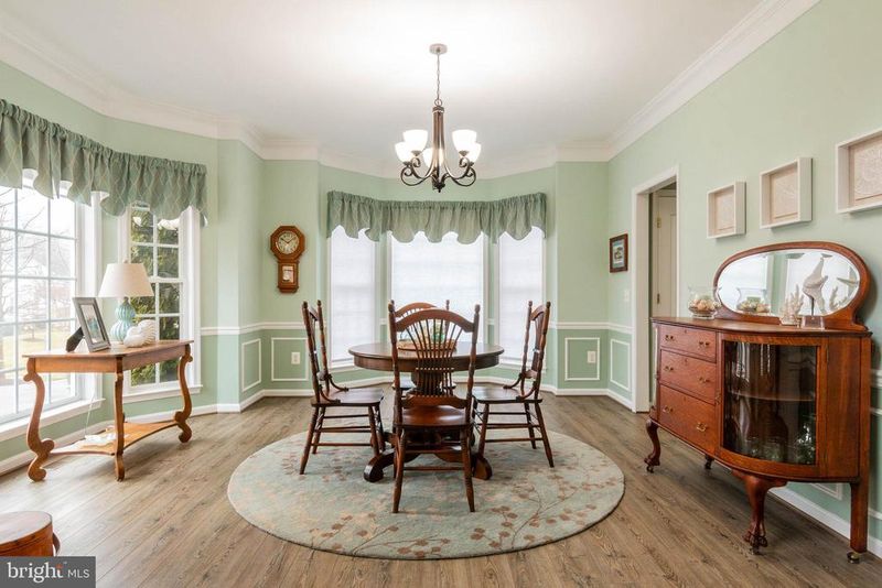 1205 Darlow Pl, Annapolis, MD 21409