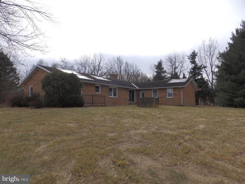 3395 Weldon Rd, New Windsor, MD 21776